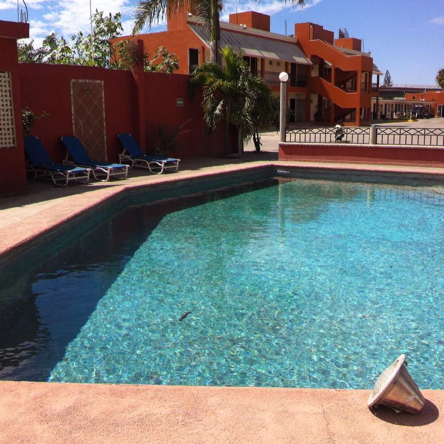 Hotel El Descanso Mazatlán Kültér fotó
